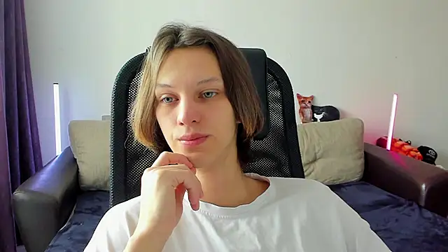 Ostin meow online show from 03/17/26, 08:50