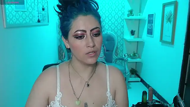 scarleth blue online show from 03/05/25, 03:08