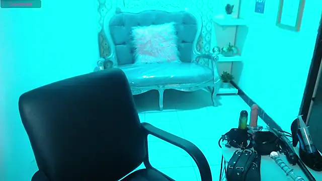 scarleth blue online show from 03/05/25, 09:38