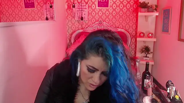 scarleth blue online show from 09/09/25, 03:06