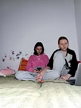 ella grays online show from 03/19/26, 06:34