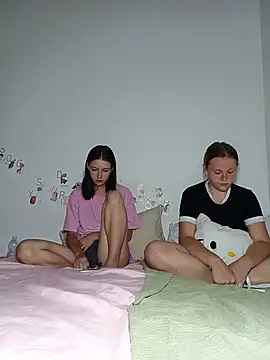 ella grays online show from 07/06/26, 04:09