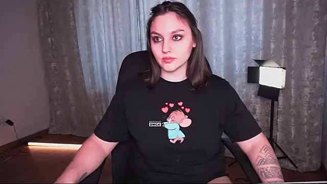 Hoot owl cb online show from 04/14/26, 07:36