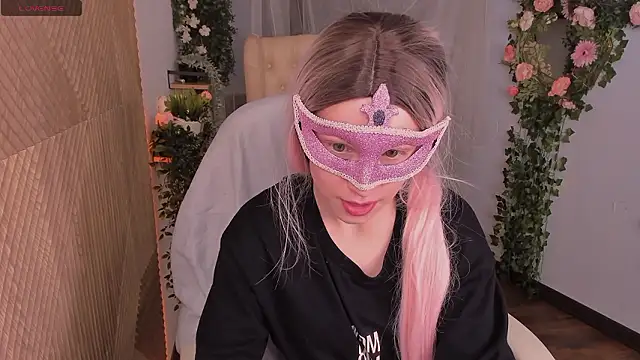 Snapshot of jeancolex chatting on 12/06/24, 12:16 jeancolex online show from 12/06/24, 12:16