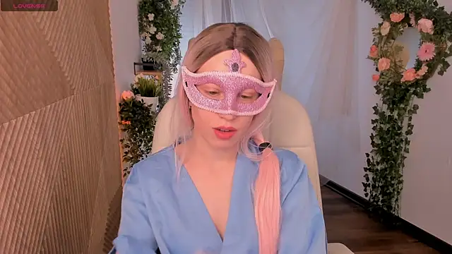 Snapshot of jeancolex chatting on 12/12/24, 08:57 jeancolex online show from 12/12/24, 08:57