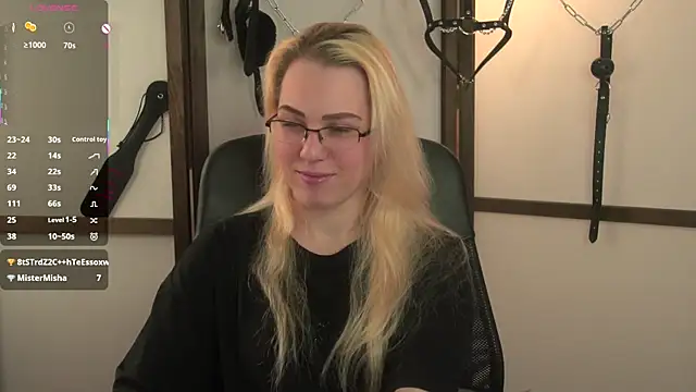 Snapshot of jeancolex chatting on 10/06/25, 06:11 jeancolex online show from 10/06/25, 06:11