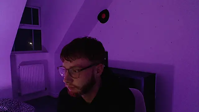 Snapshot of PrettyGinger chatting on 01/22/25, 05:49 PrettyGinger online show from 01/22/25, 05:49