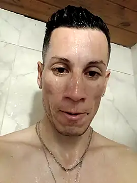 Snapshot of FlacoDani chatting on 09/24/25, 05:49 FlacoDani online show from 09/24/25, 05:49