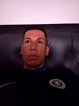 Snapshot of FlacoDani chatting on 10/17/25, 01:25 FlacoDani online show from 10/17/25, 01:25