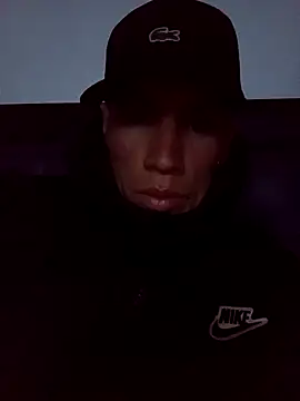 Snapshot of FlacoDani chatting on 10/28/25, 05:59 FlacoDani online show from 10/28/25, 05:59