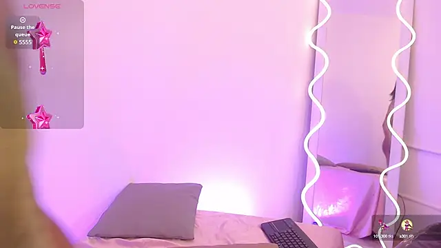 Snapshot of Andy_tay1 chatting on 01/11/25, 06:56 Andy tay1 online show from 01/11/25, 06:56