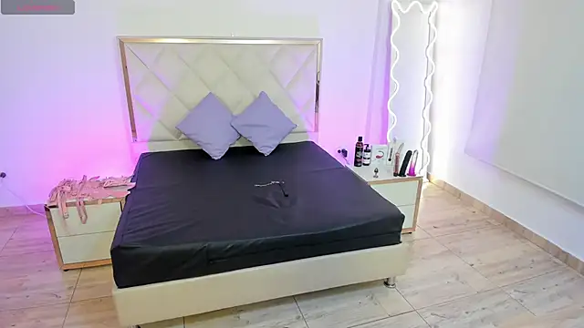 Snapshot of Andy_tay1 chatting on 02/12/25, 03:29 Andy tay1 online show from 02/12/25, 03:29