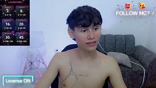 Snapshot of tanjiro_cute chatting on 02/27/25, 06:18 tanjiro cute online show from 02/27/25, 06:18