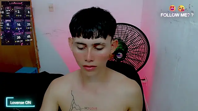 tanjiro cute online show from 11/04/25, 11:04