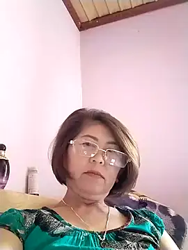 Snapshot of Baby-tits2024 chatting on 01/18/25, 05:41 Baby-tits2024 online show from 01/18/25, 05:41