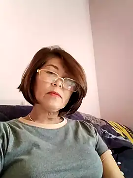 Snapshot of Baby-tits2024 chatting on 01/30/25, 04:06 Baby-tits2024 online show from 01/30/25, 04:06