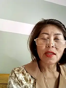 Snapshot of Baby-tits2024 chatting on 02/08/25, 05:29 Baby-tits2024 online show from 02/08/25, 05:29