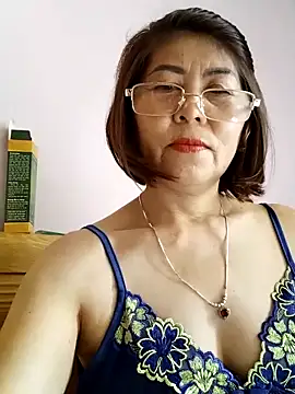 Snapshot of Baby-tits2024 chatting on 02/15/25, 05:19 Baby-tits2024 online show from 02/15/25, 05:19