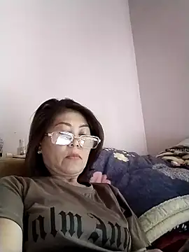 Snapshot of Baby-tits2024 chatting on 02/20/25, 06:06 Baby-tits2024 online show from 02/20/25, 06:06