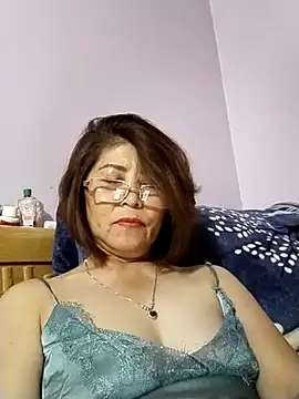 Snapshot of Baby-tits2024 chatting on 02/25/25, 01:50 Baby-tits2024 online show from 02/25/25, 01:50