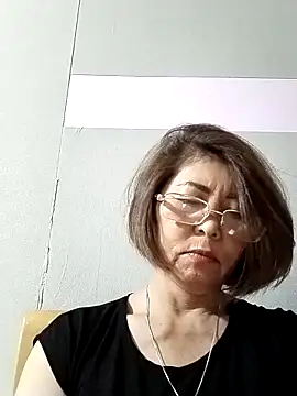 Snapshot of Baby-tits2024 chatting on 03/20/25, 02:32 Baby-tits2024 online show from 03/20/25, 02:32