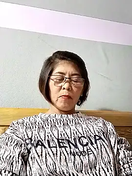 Snapshot of Baby-tits2024 chatting on 09/13/25, 01:55 Baby-tits2024 online show from 09/13/25, 01:55