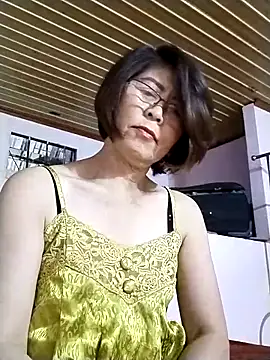 Snapshot of Baby-tits2024 chatting on 09/14/25, 02:49 Baby-tits2024 online show from 09/14/25, 02:49