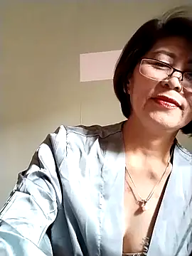 Snapshot of Baby-tits2024 chatting on 09/20/25, 06:36 Baby-tits2024 online show from 09/20/25, 06:36