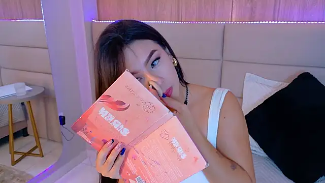 EymiCuper online show from 03/06/26, 09:11