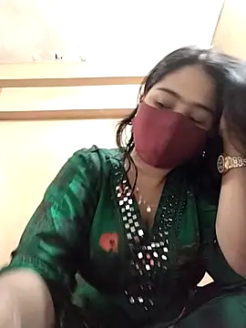 Magical Girl- online show from 03/09/25, 03:32