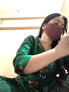 Magical Girl- online show from 09/16/25, 04:02