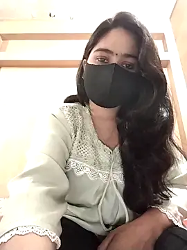 Magical Girl- online show from 11/26/25, 03:29