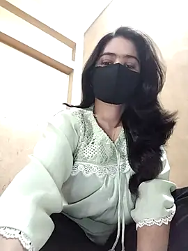 Magical Girl- online show from 11/29/25, 03:42