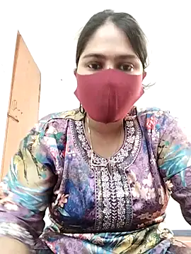 Magical Girl- online show from 04/18/26, 04:27