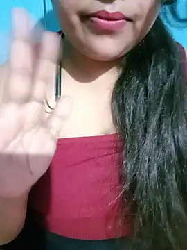 Love-Veronica online show from 07/04/26, 11:38