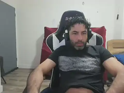 Aleja-DogMale online show from 12/15/24, 12:18