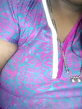 Sexy Radhikaa online show from 02/03/26, 10:42