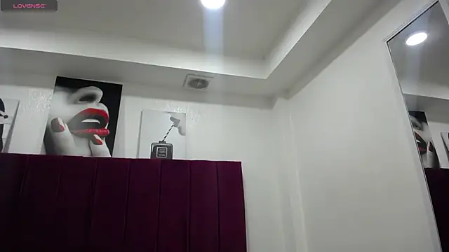 Snapshot of Kylee28 chatting on 01/27/25, 08:07 Kylee28 online show from 01/27/25, 08:07