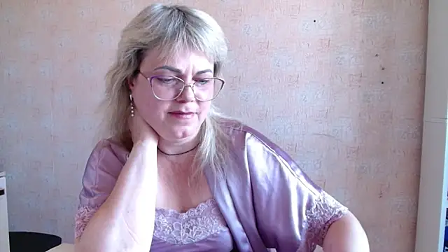 sweetsunset11 online show from 09/23/25, 05:54