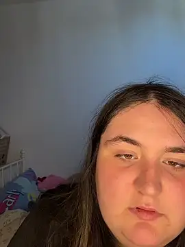 hotiee online show from 04/29/26, 11:14