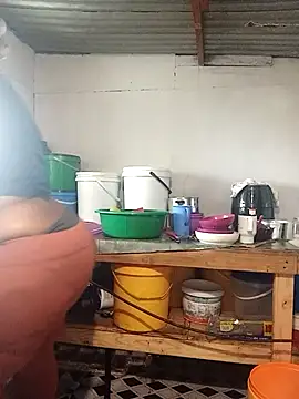 Snapshot of curvyloneah75 chatting on 01/16/26, 07:12 curvyloneah75 online show from 01/16/26, 07:12