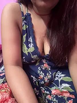  nishalove19 online show from 02/23/25, 07:49