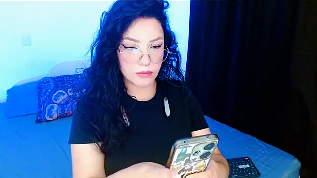 Snapshot of DollCam__ chatting on 10/07/25, 11:13 DollCam   online show from 10/07/25, 11:13