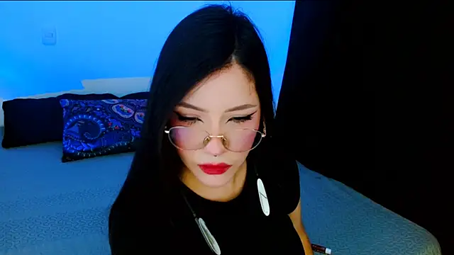 Snapshot of DollCam__ chatting on 10/16/25, 01:39 DollCam   online show from 10/16/25, 01:39