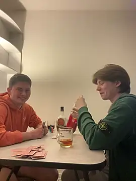 Snapshot of W_N_G_S chatting on 03/12/25, 07:38 W N G S online show from 03/12/25, 07:38