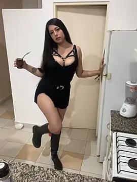 Snapshot of Chloe-antonella chatting on 12/17/24, 04:23 Chloe-antonella online show from 12/17/24, 04:23