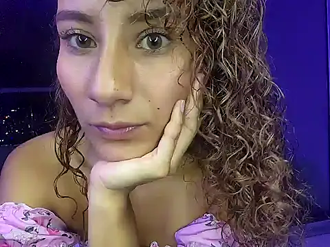 varenkaivanova 22 online show from 12/22/24, 11:41