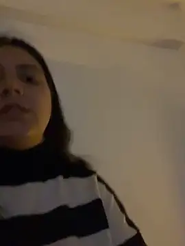 xBubblyBarbiexx online show from 10/31/25, 03:07