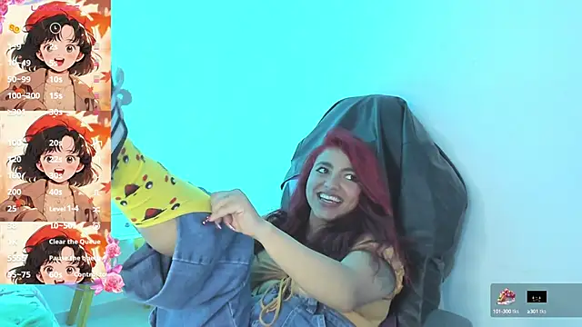 Naomy veracruz  online show from 01/14/25, 04:40