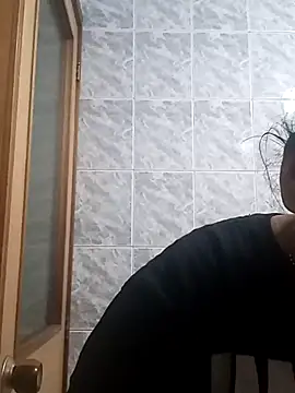 Naomy veracruz  online show from 02/27/26, 10:15